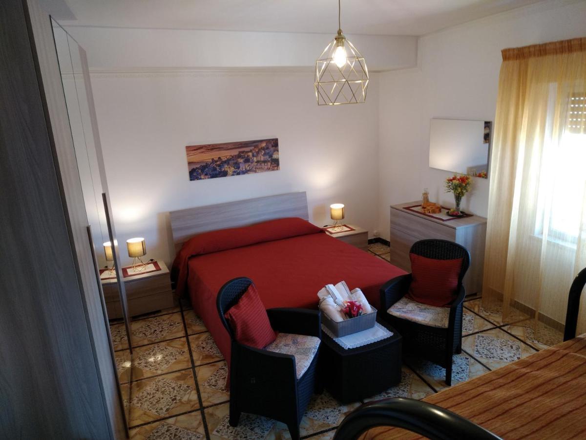 Casa Donna Franca Apartment Castiglione De Sicilia Luaran gambar